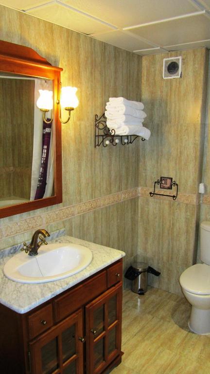 Las Olivas- Borox Aparthotel Seseña Nuevo Quarto foto